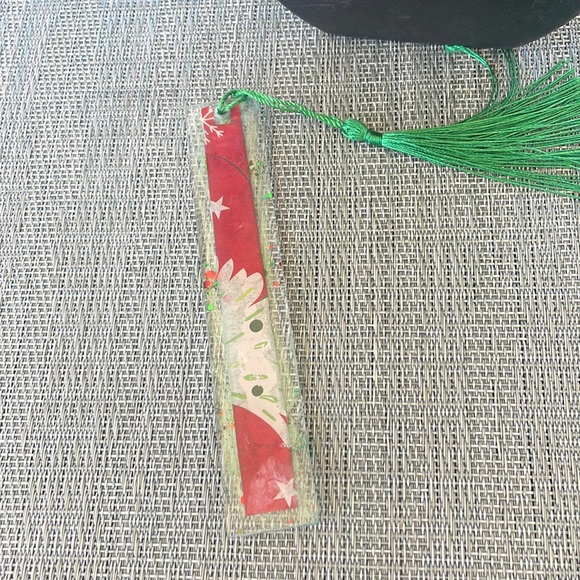 XMAS Handmade Festive Holiday Bookmark medium green with red  Strip - Picture 5 of 8